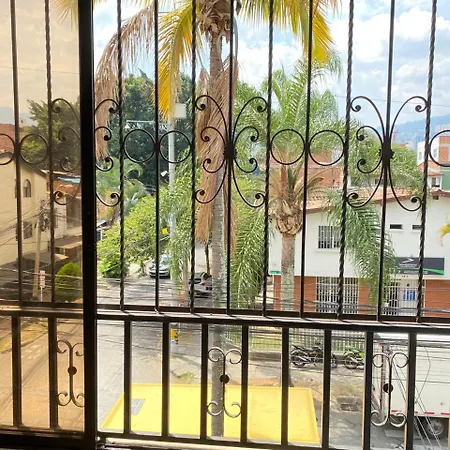 E2 Comodo Y Amplio Apartamento En Laureles Estadio 120 Mts2